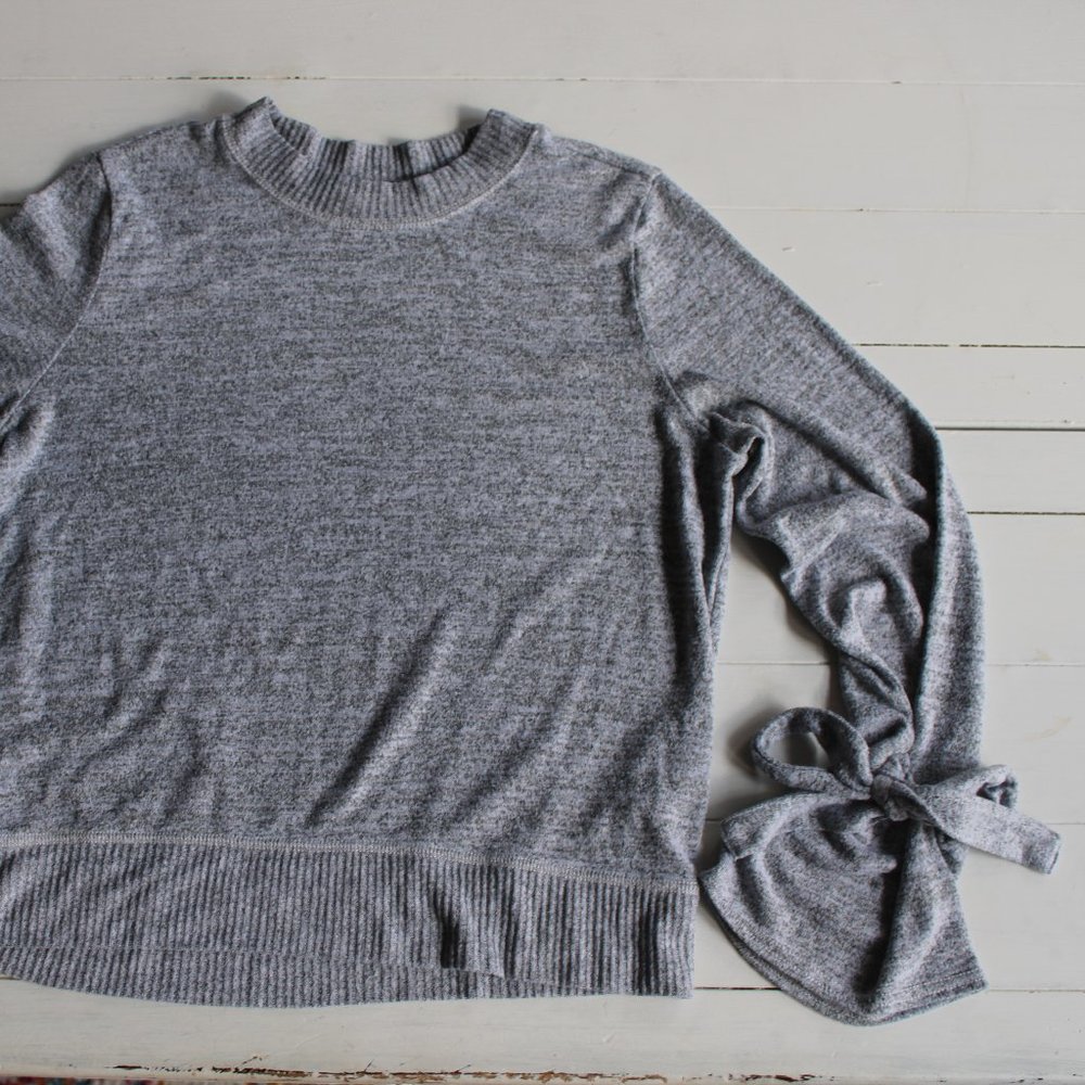 Soft Grey Knit Long Sleeve With Bow Sleeves, Abercrombie
